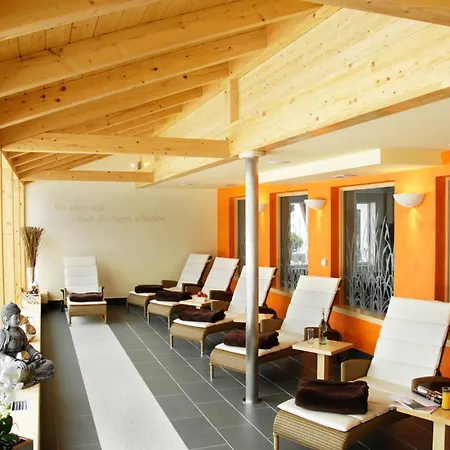 - Zum Loewen Hotel Schwabthal