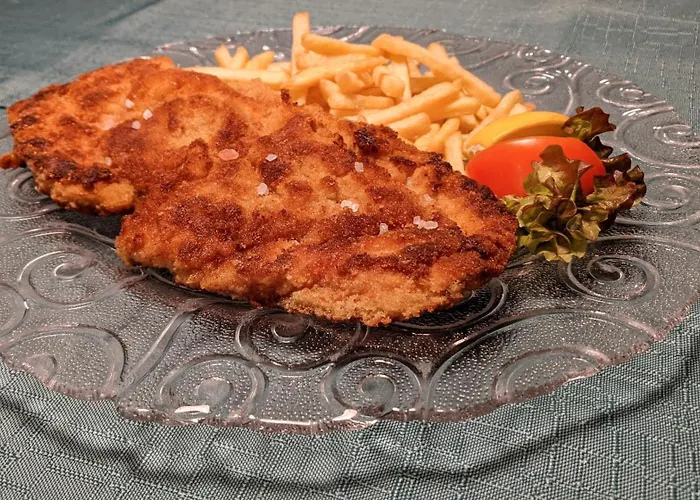 - Zum Loewen 3* Schwabthal